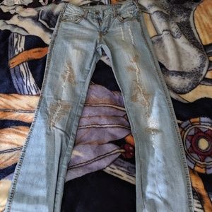 Cowgirl Tuff Jeans 27/31